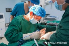 重庆仁品耳鼻喉医院完成首例慈善援助“人工耳