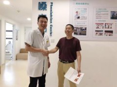 饭后咳出一坨肉，治病近2年，患者还非常开心？